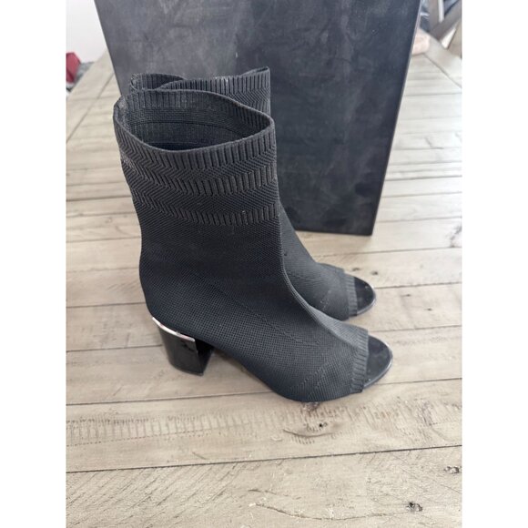 ALEXANDER WANG Cat Stretch Sock Boots Booties Black Heeled Size 39.5 - Picture 7 of 10